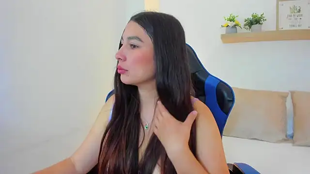 bella_99_ live cam