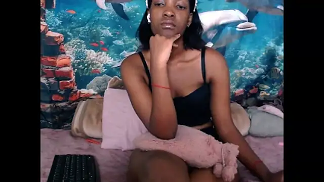 AfricanBarbiee69 webcam