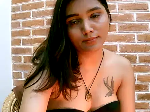 Watch JellyFromHeaven live on EroticFlix - High definition streams