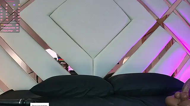 Noa_butterfly_ webcam