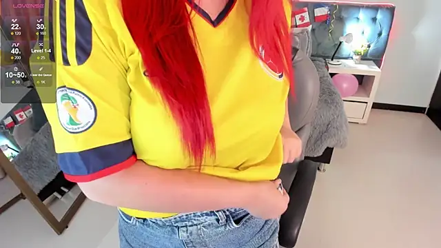 Watch Blair_red_ live on EroticFlix - High definition streams