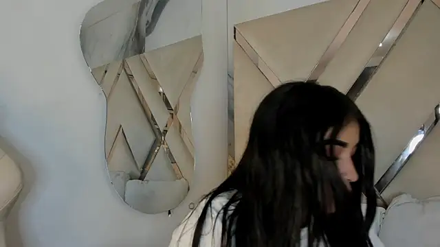 Watch honeyhtx live on EroticFlix - High definition streams