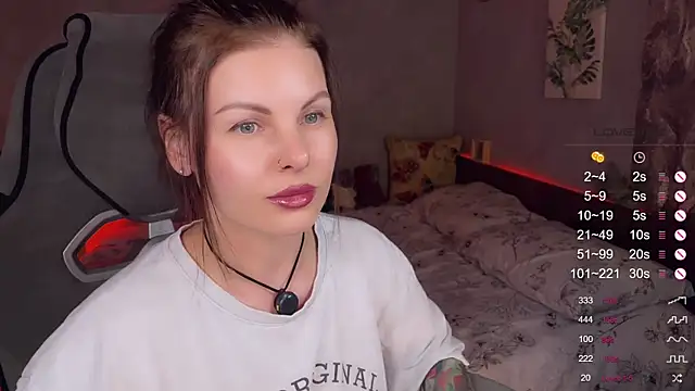 Watch Alaska_ya live on EroticFlix - High definition streams