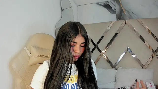 honeyhtx webcam