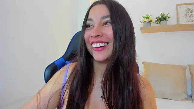 bella_99_ webcam