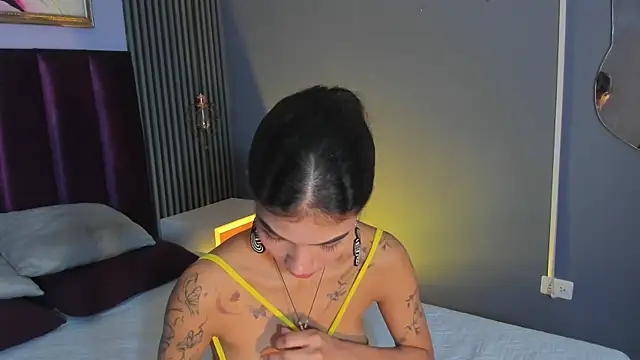 LauraAristizabal webcam