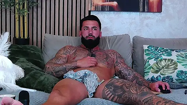 masterkingofmusclee webcam