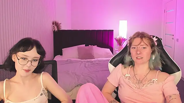 Lilac-Muse webcam