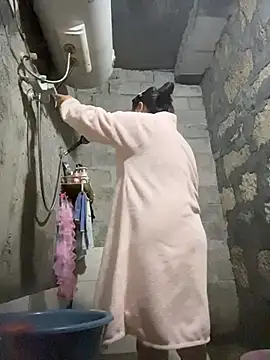 xiaoxiaoaini520 (G young) - 提要求请刷币，弟弟们不要白嫖，支持下小姐姐