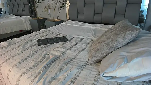Charlie___Musk webcam