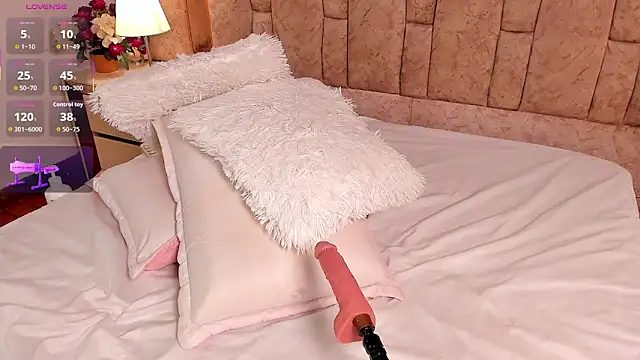 Watch mia_isabell20 live on EroticFlix - High definition streams
