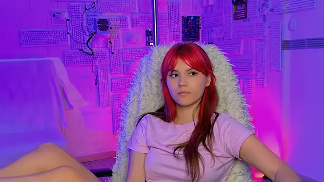 EvaThopson webcam