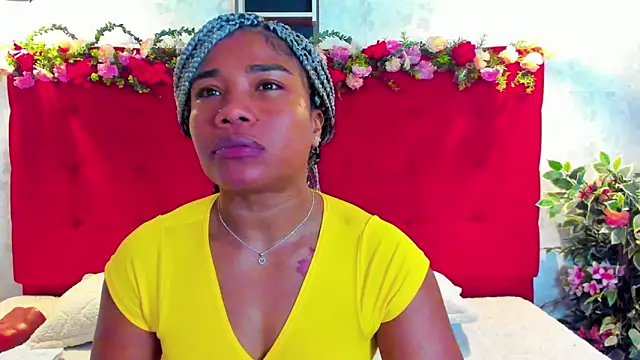 Watch SilvannaFit live on EroticFlix - High definition streams