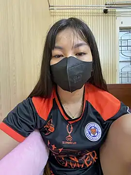 Watch MintShow18 live on EroticFlix - High definition streams