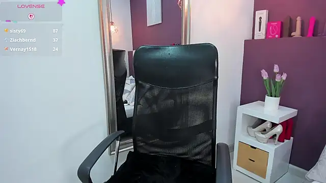 roxanamilf_ webcam