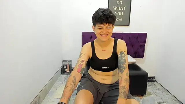 Iansayd333 webcam