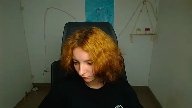 Watch Butterfly_Milly live on EroticFlix - High definition streams