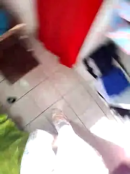 emimyy webcam