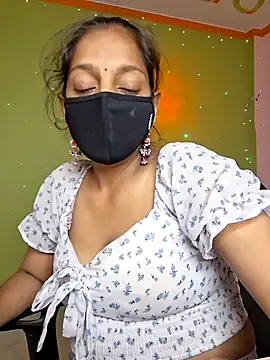 Miss_Aaisha webcam