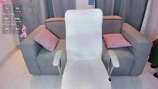 nayla_luxe - Nayla_Luxe's free webcam - UK Sex Cams