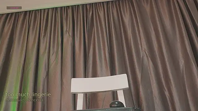 Watch SofiDavid live on EroticFlix - High definition streams
