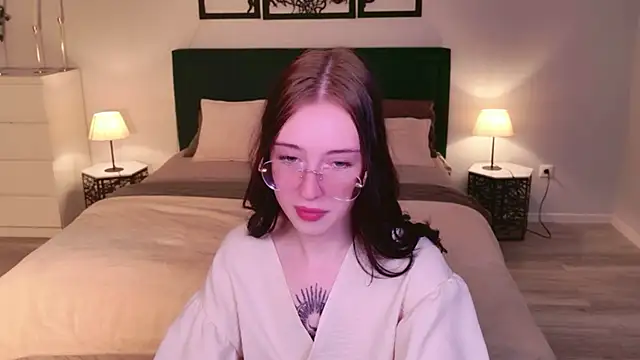 Watch AlexisBliss live on EroticFlix - High definition streams