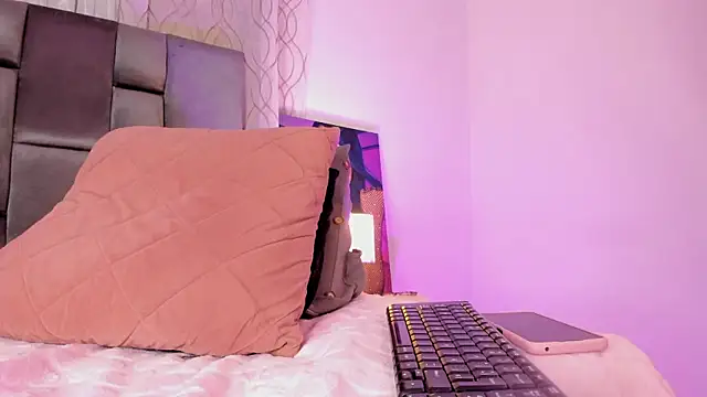 Lia_johnsonn webcam