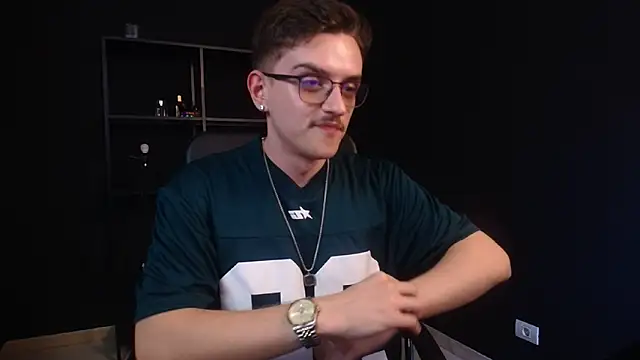 felixstarkk - FelixStarkk's free webcam - UK Sex Cams