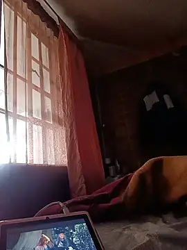 kiki_milu webcam