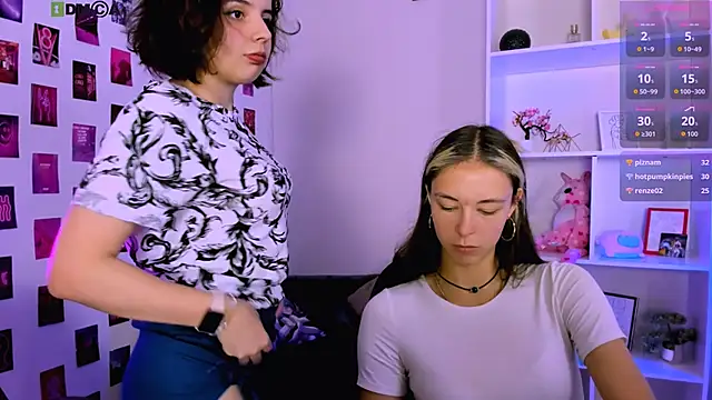 mia_mooon_ webcam
