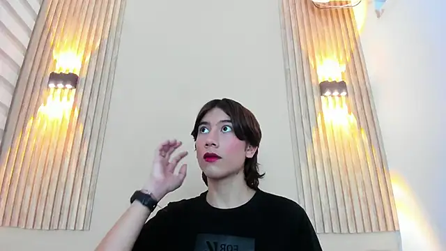 RAPHAEL_NYON1 live sex cam