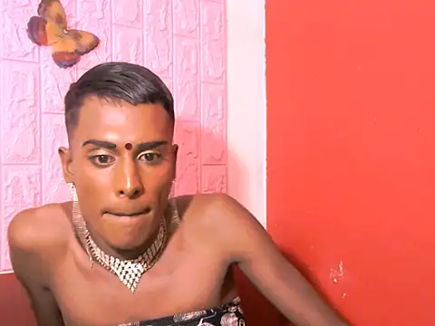 Indianglamorous_2 webcam