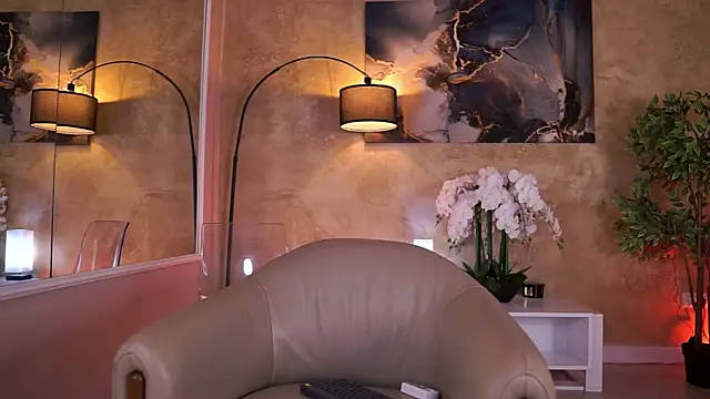 LucyyRosse webcam
