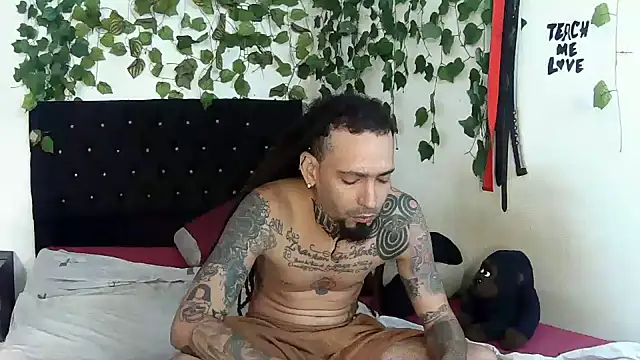 caribbeanlover1 webcam
