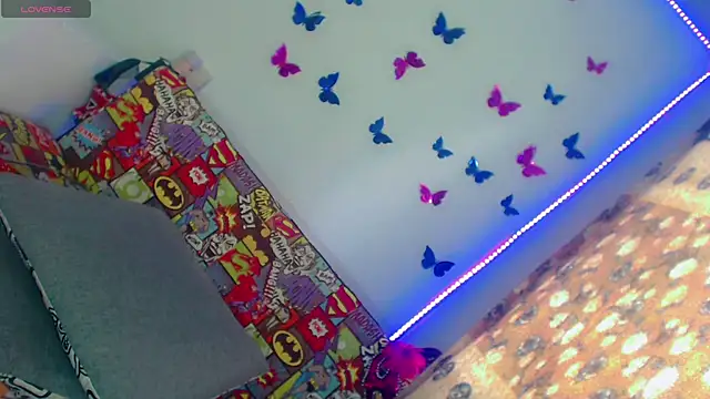 Perla_Hotcortes webcam