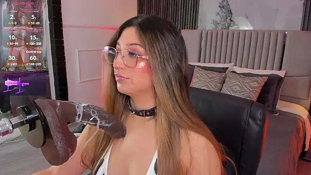 Watch Gabrielakassi live on EroticFlix - High definition streams