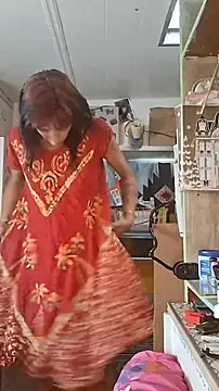 whitetrashdirtyslut webcam