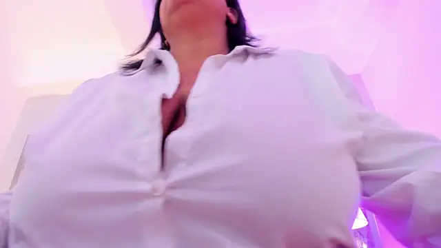Ciara_Benet webcam