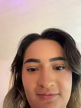 antonella_julieta (Ask my age) - Slap Pussy x 5  😈