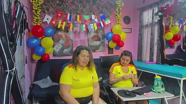 lesbiancuple webcam