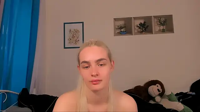 Watch OliviaKisss live on EroticFlix - High definition streams