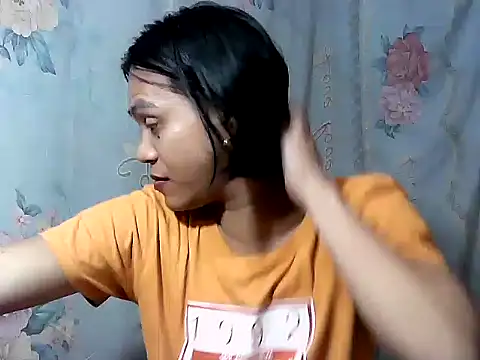 bj_l0ve webcam