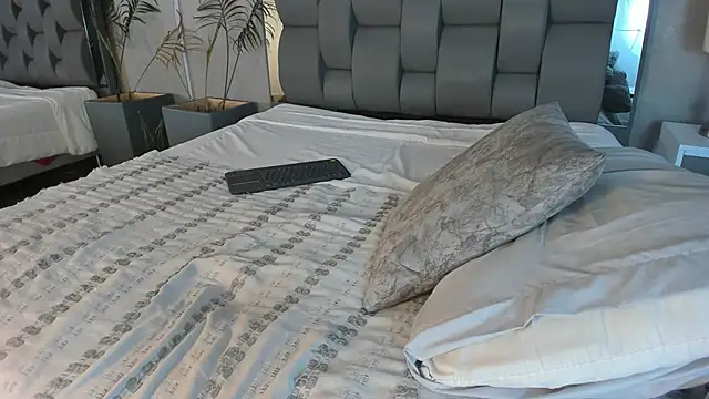 Charlie___Musk webcam
