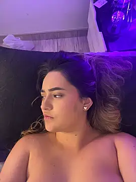Antonella_Julieta webcam