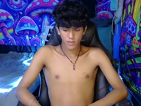 hugekenbigcock webcam