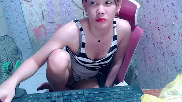 JuicyFoxCock webcam