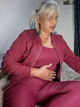 Goodgirlsue_77 webcam