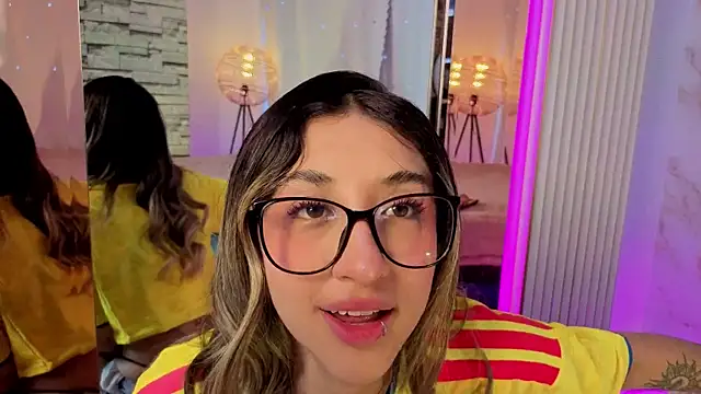 isa_sweet1_ webcam
