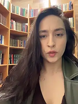 Holly_Play webcam