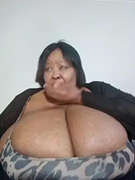 nancy111 webcam